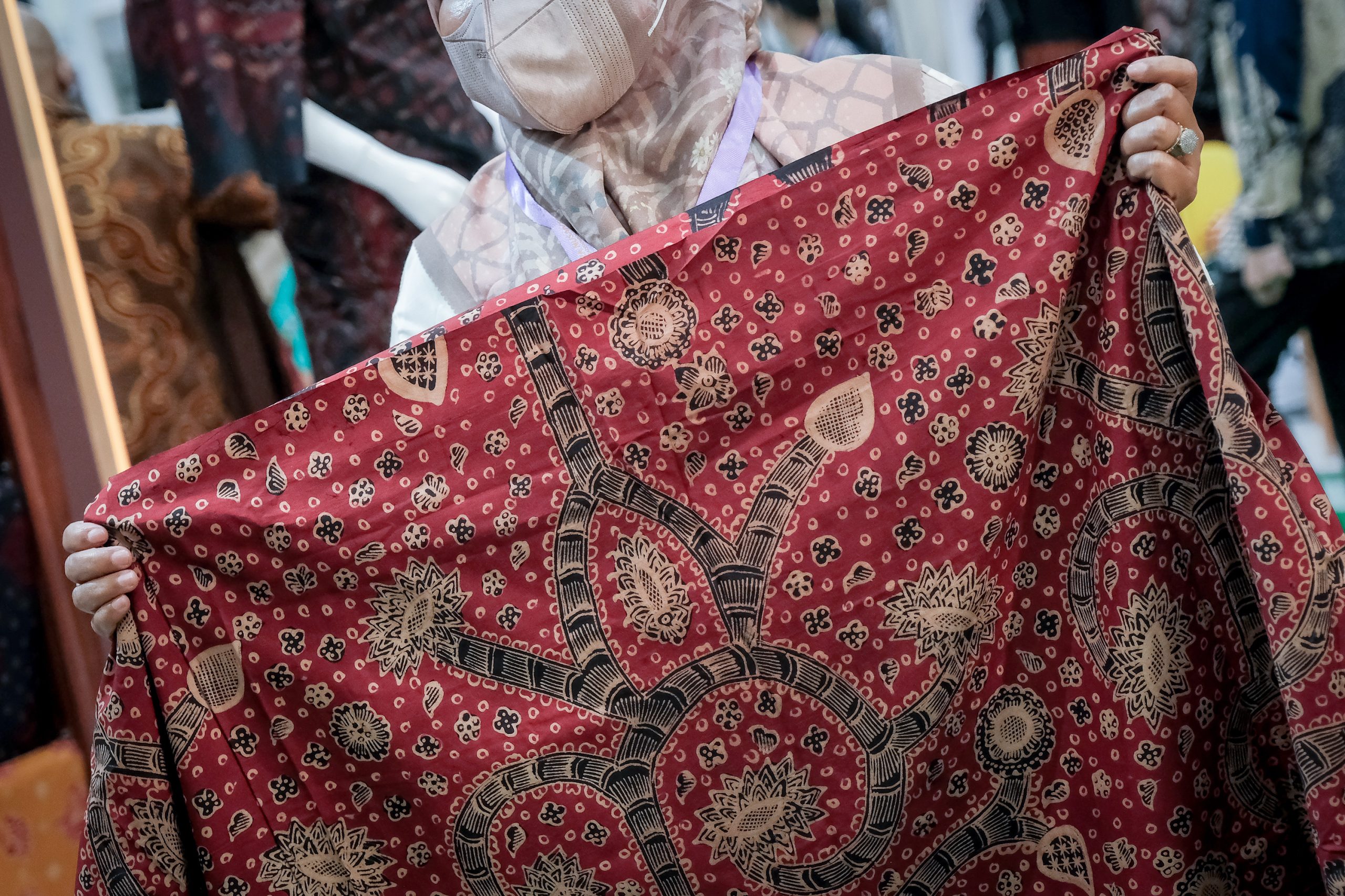 Kain Songket Indonesia 2 scaled