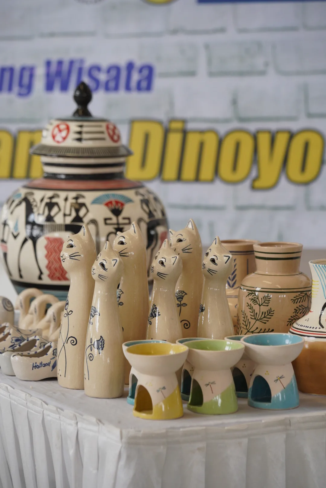 Keramik Exhibition Turut Memeriahkan Gelaran FMIX di MCC Foto by Anom Harya