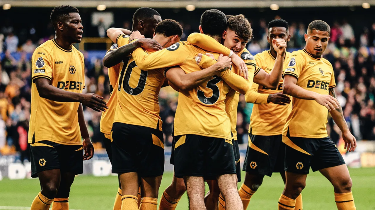 Wolverhampton Wanderers - Premier League - EPOCHSTREAM