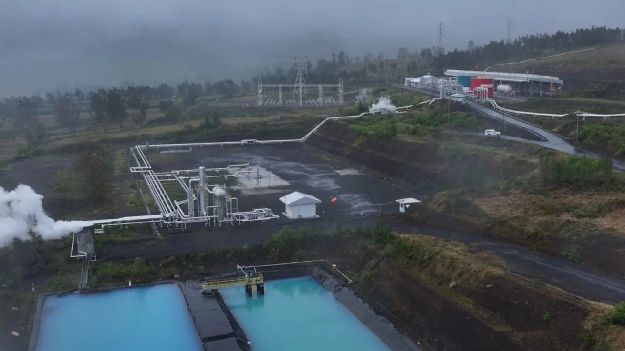 (2) PLTP Blawan Ijen di Kabupaten Bondowoso, Jawa Timur – EPOCHSTREAM PLTP Blawan Ijen di Kabupaten Bondowoso, Jawa Timur - EPOCHSTREAM