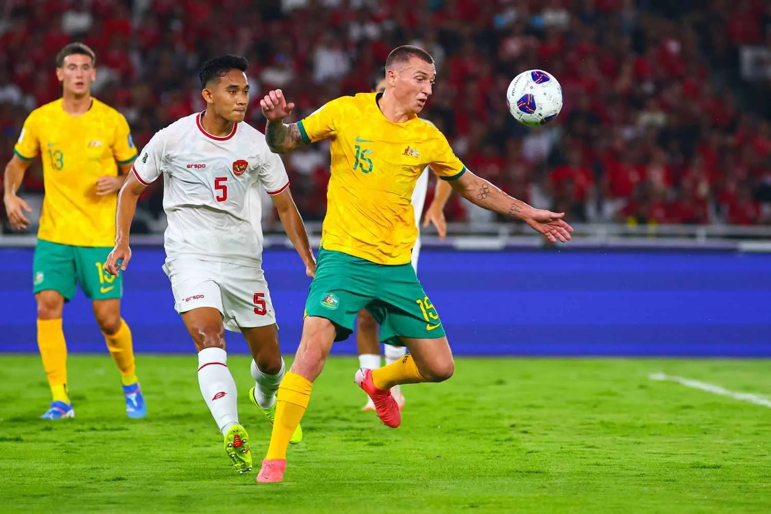 Indonesia Menahan Imbang Australia 0-0 saat Bertemu dalam pertandingan kedua Grup C AFC Asian Qualifiers™ – Road to 26 di SUGBK - EPOCHSTREAM