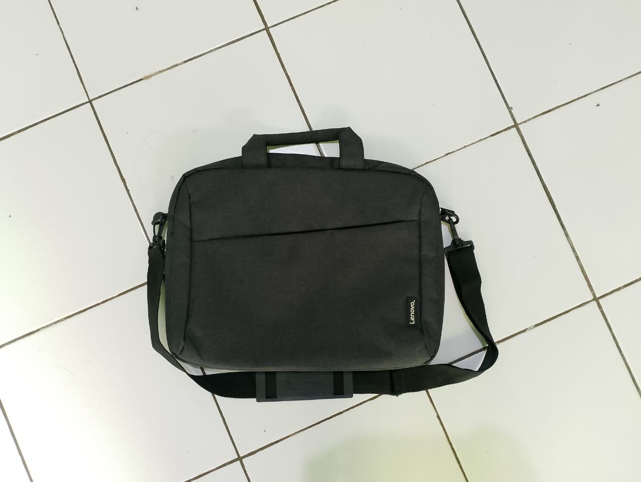Dijual Cepat - Tas Lenovo Original dan Masih Mulus - 1