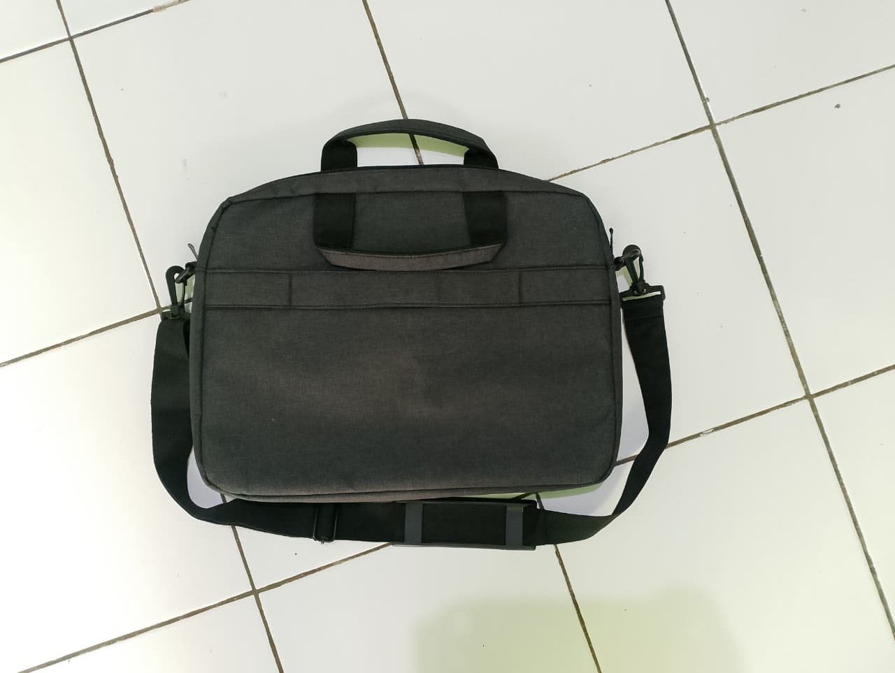 Dijual Cepat - Tas Lenovo Original dan Masih Mulus - 2