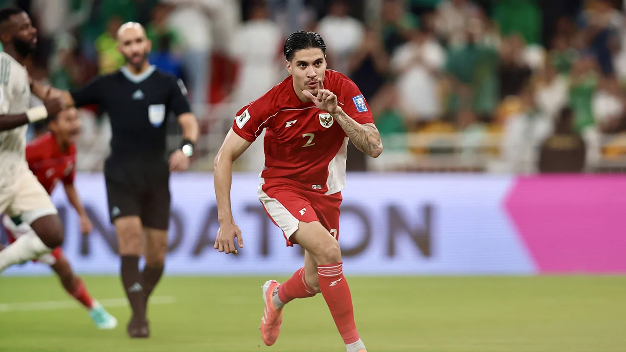 Kevin Diks Cetak Gol saat Indonesia Tumbang 2-3 Atas Arab Saudi - AFC Asian Qualifiers™ - Road to 26 Playoffs - EPOCHSTREAM