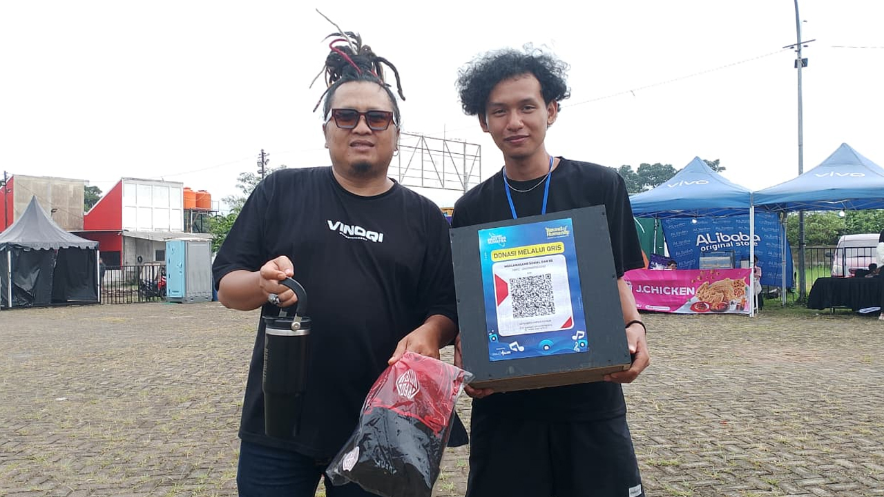 3 – Mbois! Solidaritas Arek Malang untuk Sumatra Pecah di Ngalamalang – Sound of Humanity – EPOCHSTREAM 3 - Mbois! Solidaritas Arek Malang untuk Sumatra Pecah di Ngalamalang - Sound of Humanity - EPOCHSTREAM
