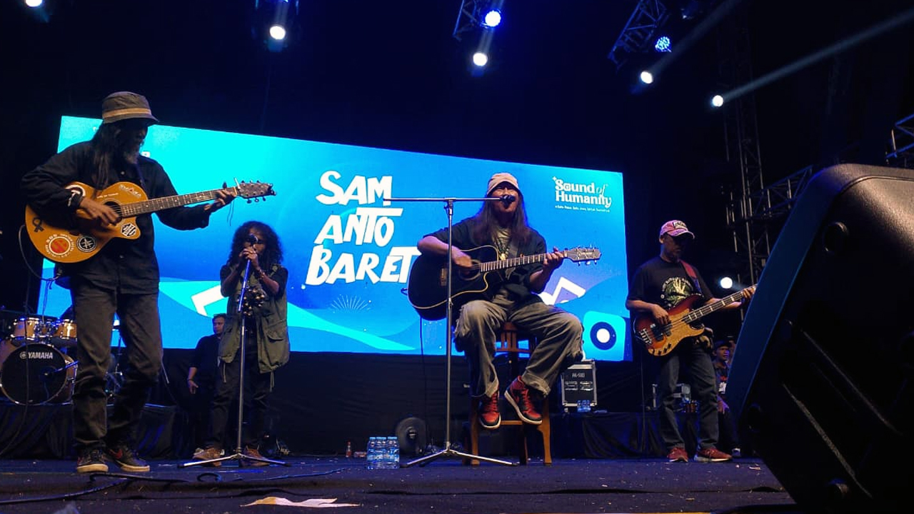 Anto Baret saat Acara NGALAMALANG – Sound of Humanity – EPOCHSTREAM Anto Baret saat Acara NGALAMALANG - Sound of Humanity - EPOCHSTREAM